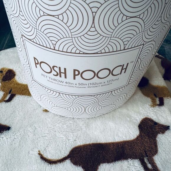 Dachshund Dog Posh Pooch Faux Fur Plush Throw Blanket - Picture 3 of 4